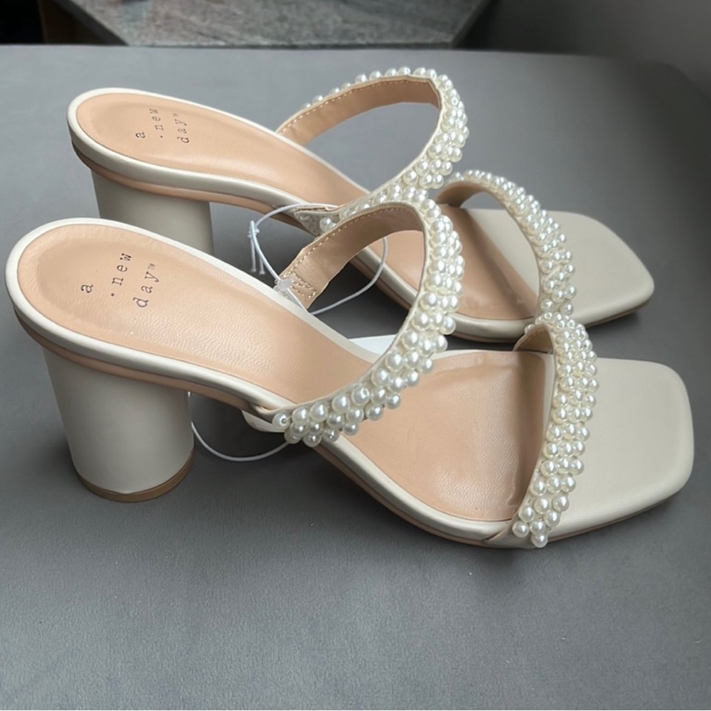 LAST ONE! A New Day Audra Pearl Mule Heels Size 6.5